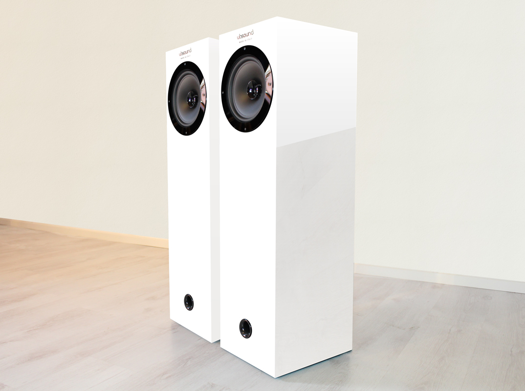 F85_fullrange_altavoces_blanco_puro